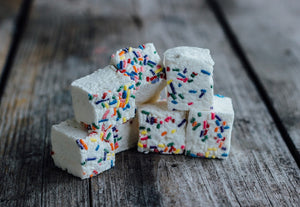 BIRTHDAY CAKE MARSHMALLOWS